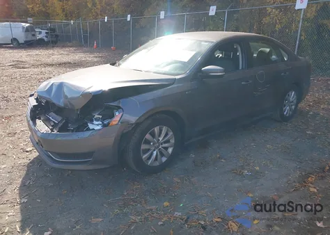 2015 Volkswagen Passat 1.8T Wolfsburg Edition from USA, damaged, VIN 1VWAT7A37FC018495